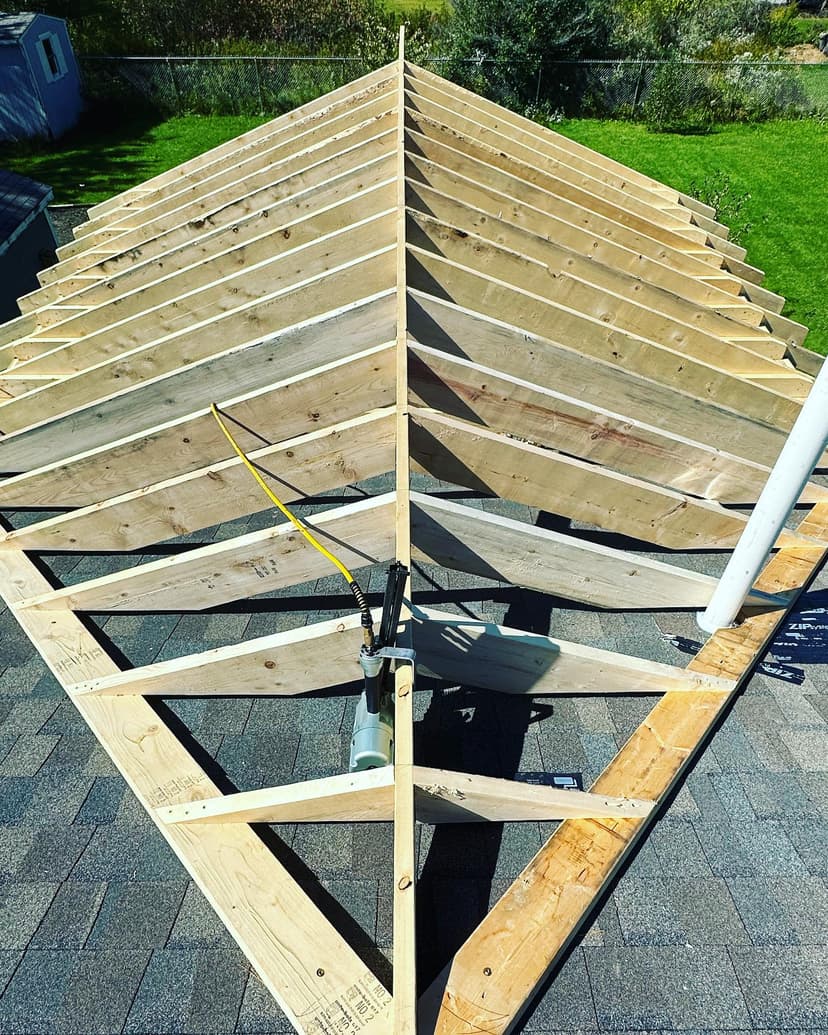 Dramatic roof truss detail